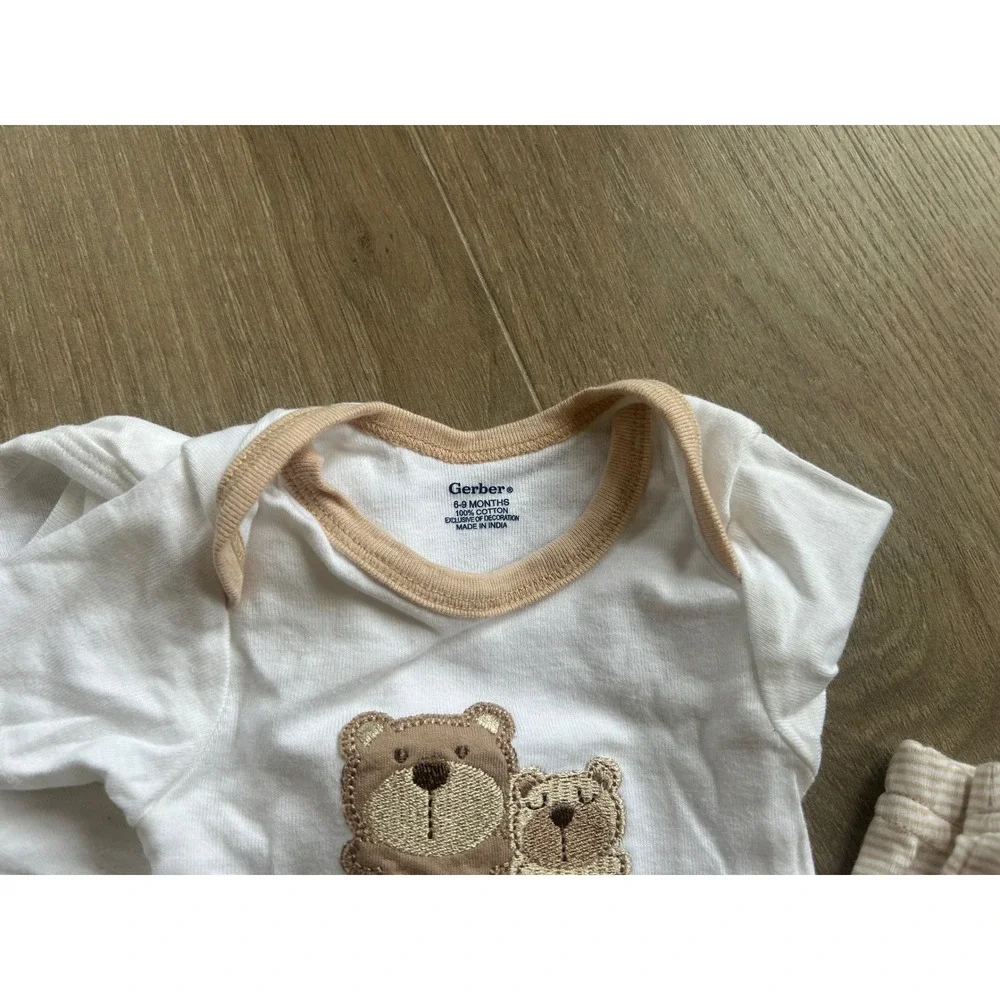 Baby Boy 5 Piece Bundle of Short Sleeve Onesies & Pants Size 6-9 Months